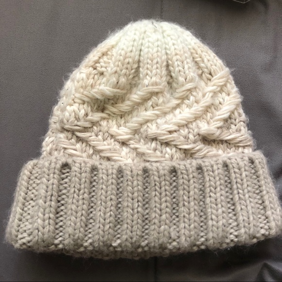 adidaa beanie - Picture 2 of 2